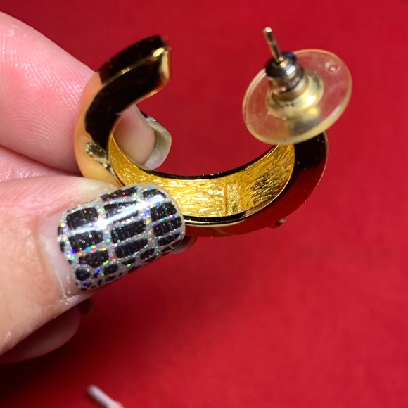 Dior Gold CD Logo Hoop Earrings Full Inclusion - Picture 4 of 6